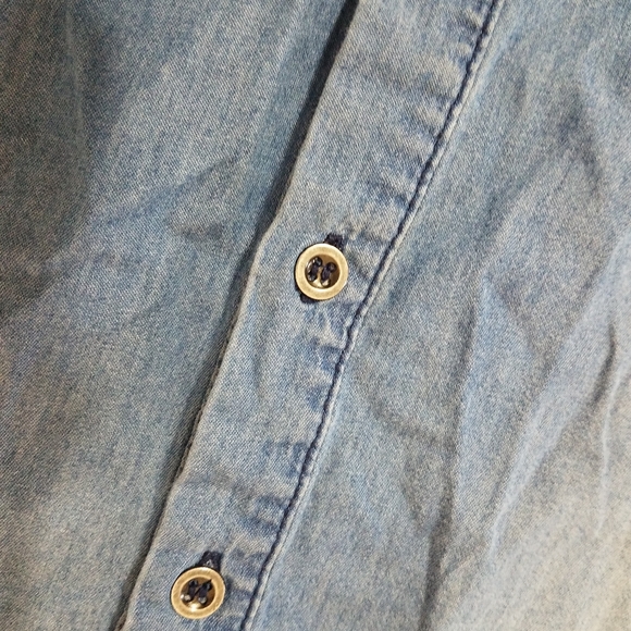 Women's sleeveless blouse dress shirt with pockets - Picture 4 of 8